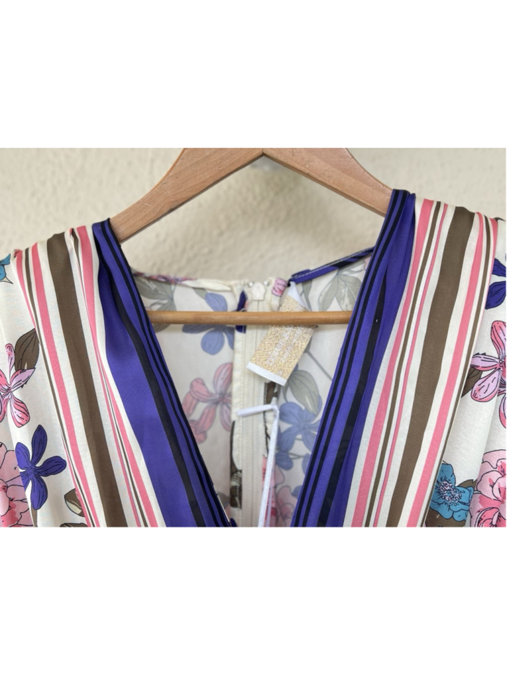 Bronx and Banco Bedouin Coastal Plunge Mini Dress Balloon Sleeve Wedding Party - Picture 5 of 12